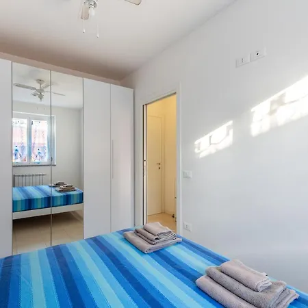 Apartment With Terrace & Parking Near The Sea Marotta Esterno foto