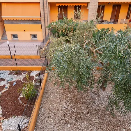 Apartment With Terrace & Parking Near The Sea Marotta Esterno foto